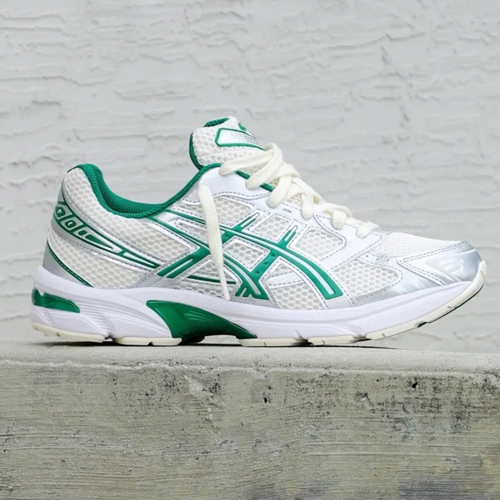 🧴🥬 Asics Gel-1130 Cream Kale🧴🥬 - Picture 2 of 4